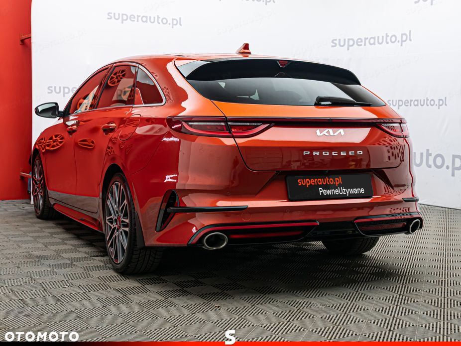 Kia ProCeed 1.6 T-GDI GT DCT - 24