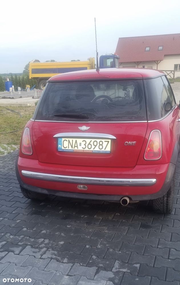 MINI ONE Standard - 5