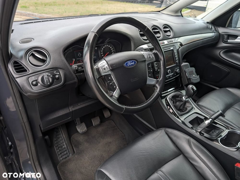 Ford S-Max 2.0 TDCi DPF Titanium X - 22