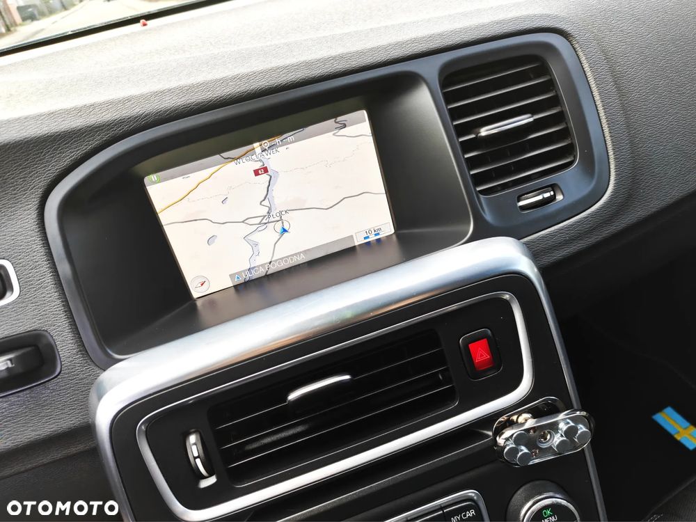 Volvo V60 D2 - 31