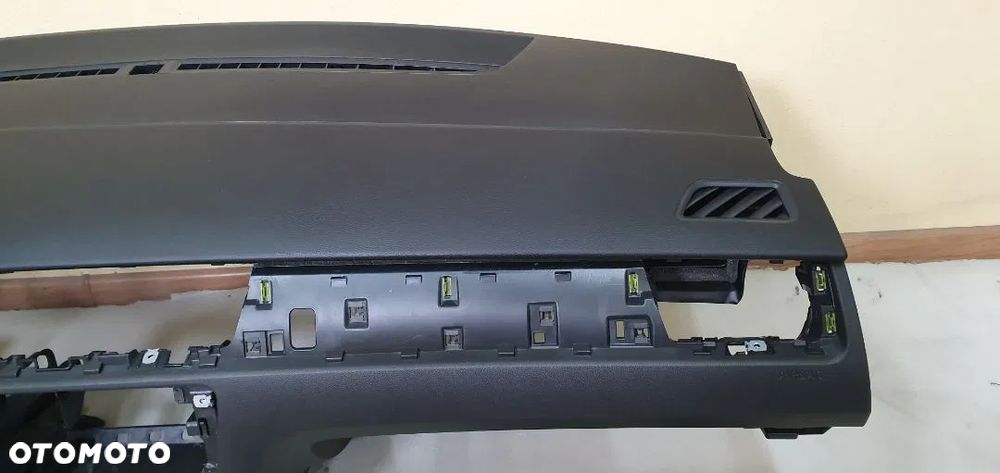Skoda Rapid Deska kokpit konsola poduszki pasy - 3