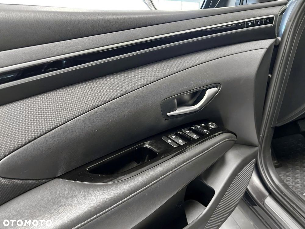 Hyundai Tucson 1.6 T-GDi PHEV Platinum 4WD - 19