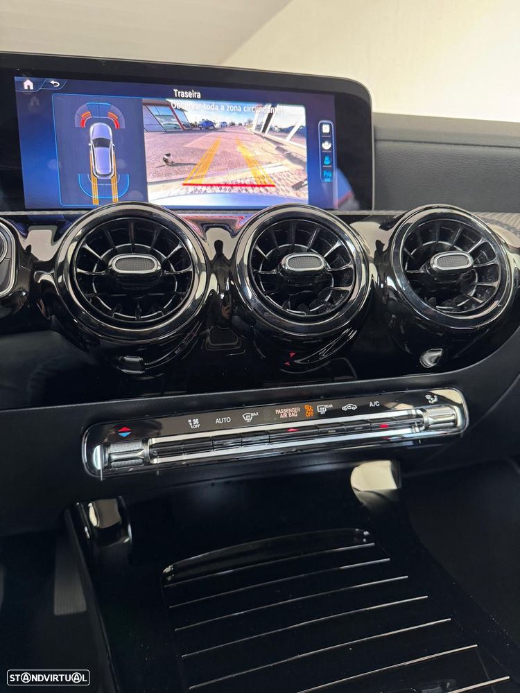 Mercedes-Benz A 200 Standard - 12