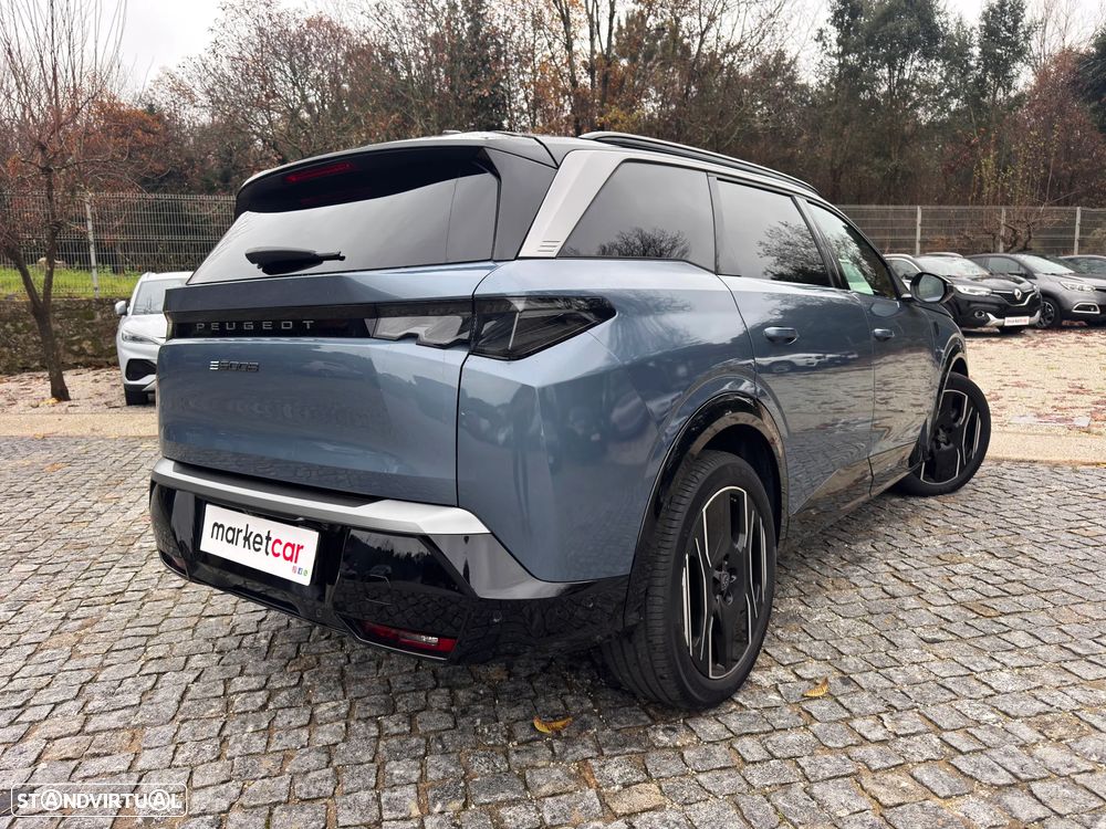 Peugeot E-5008 GT - 17