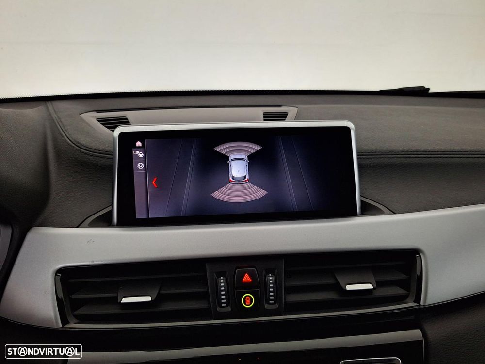 BMW X2 18 d sDrive Auto Advantage - 32