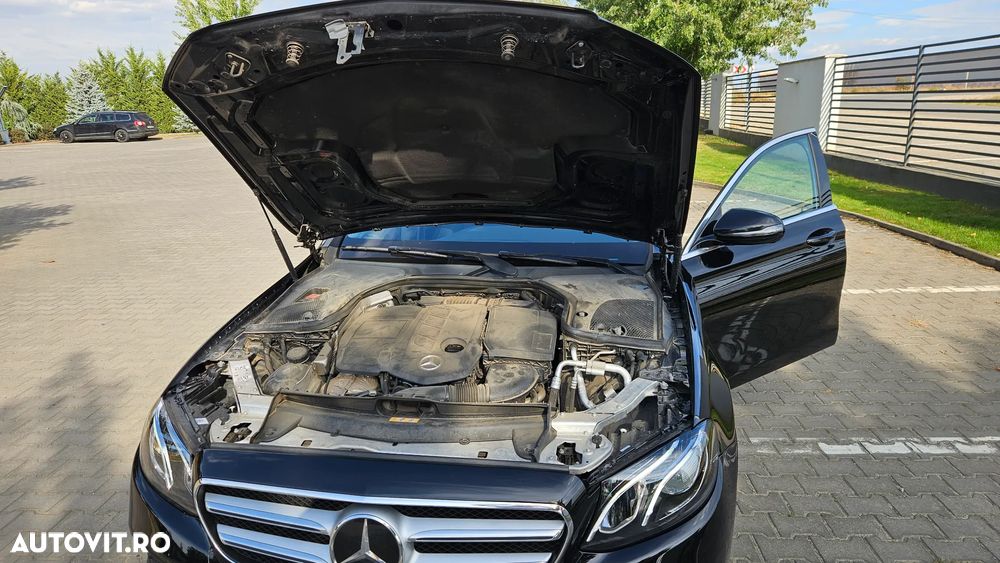 Mercedes-Benz E 220 d 9G-TRONIC Avantgarde - 15