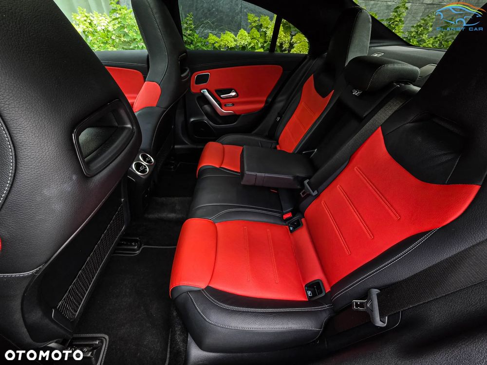Mercedes-Benz CLA 200 AMG Line 7G-DCT - 18