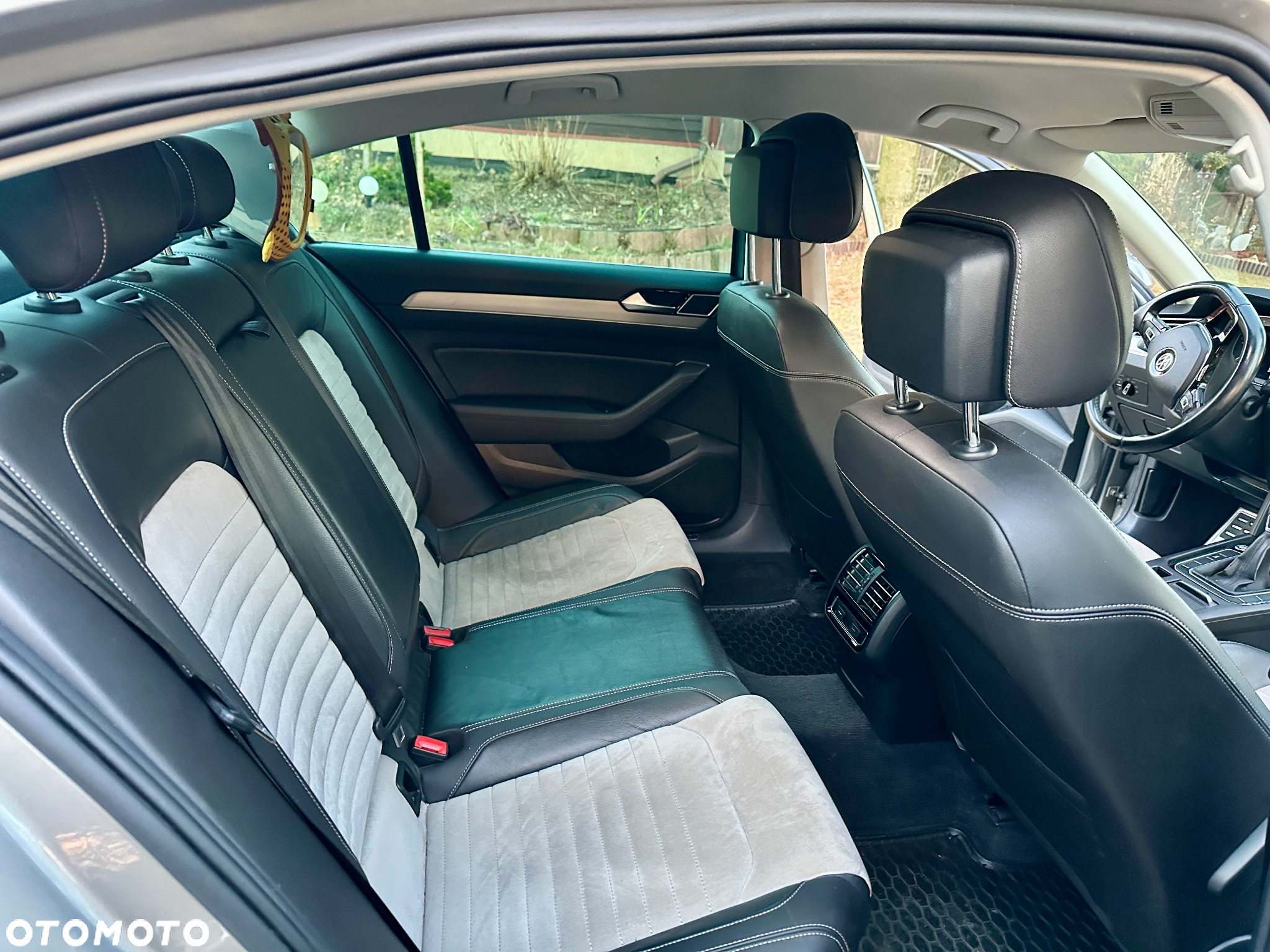 Volkswagen Passat - 6