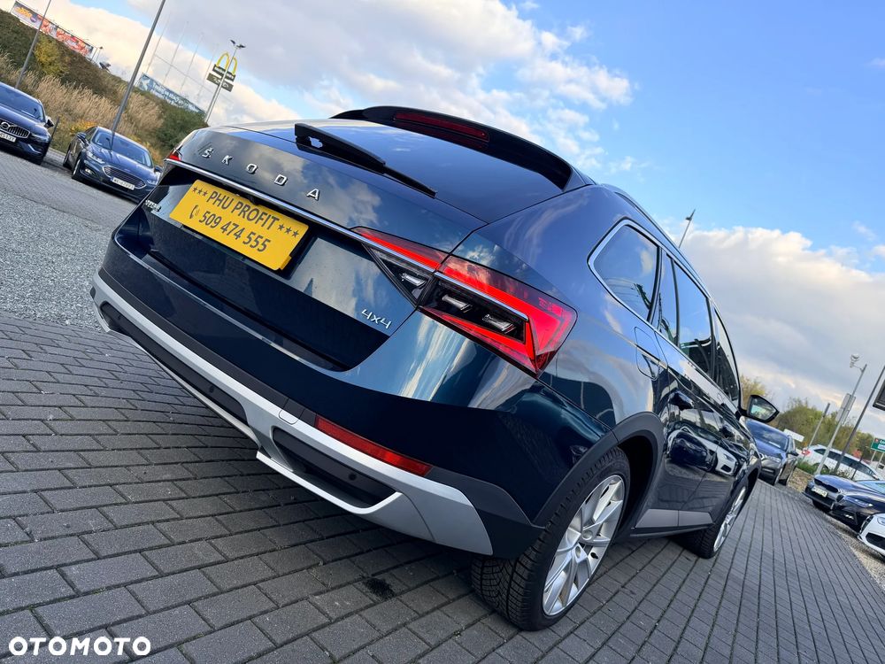 Skoda Superb 2.0 TDI SCR 4x4 Scout DSG - 6