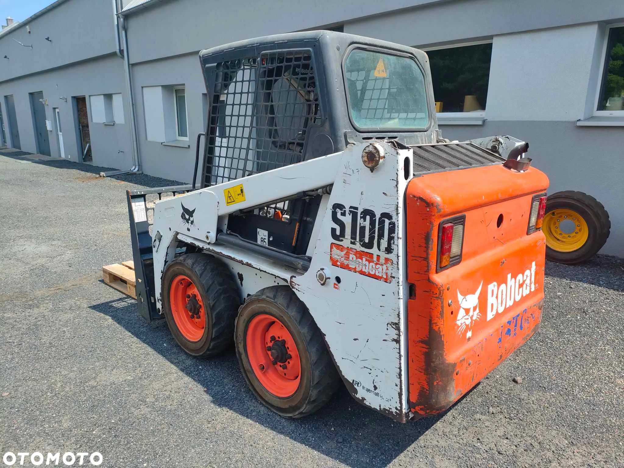 Bobcat S100 - 9