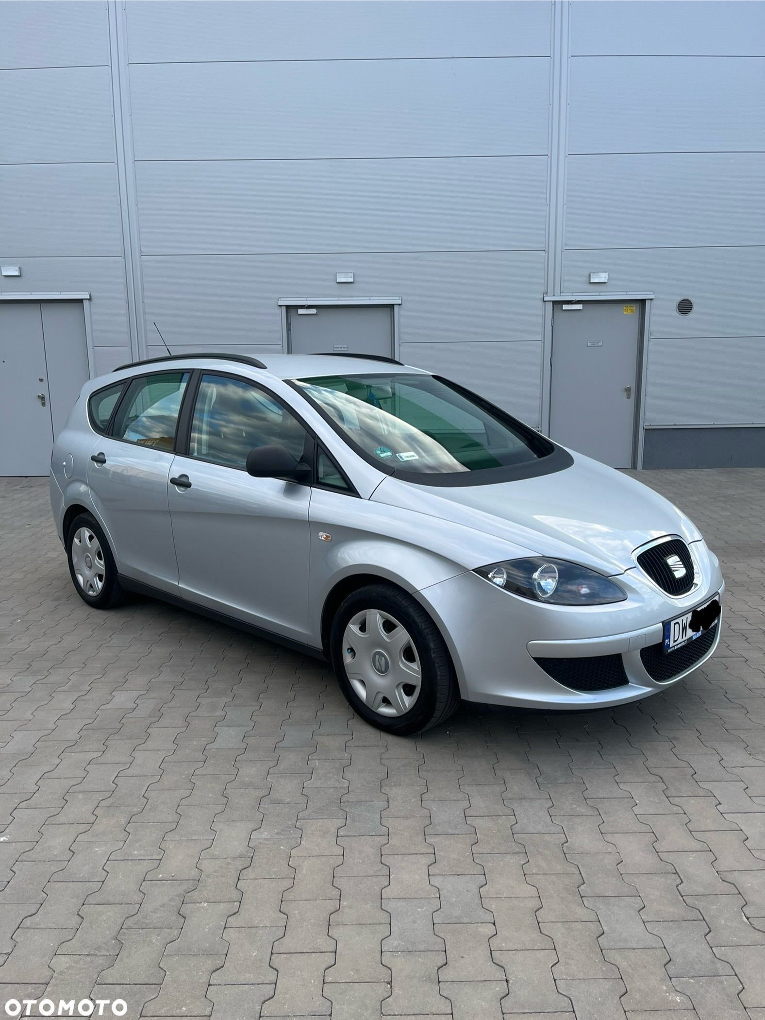 Seat Altea XL 1.6 Stylance - 1