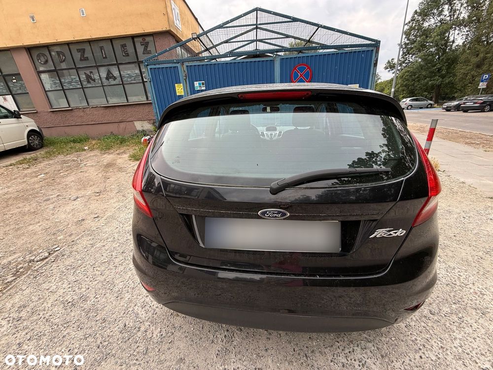 Ford Fiesta - 4