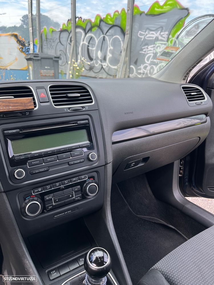 VW Golf 1.6 TDi Confortline - 10