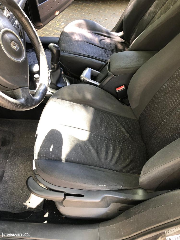 Renault Mégane Break 1.5 dCi Dynamique - 5