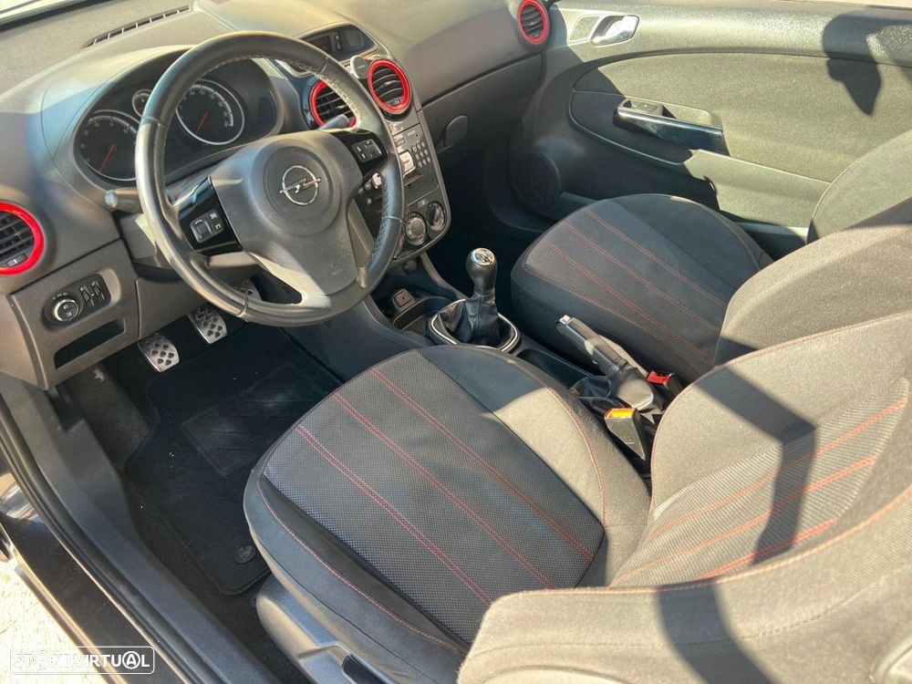 Opel Corsa 1.2 Black Edition - 6