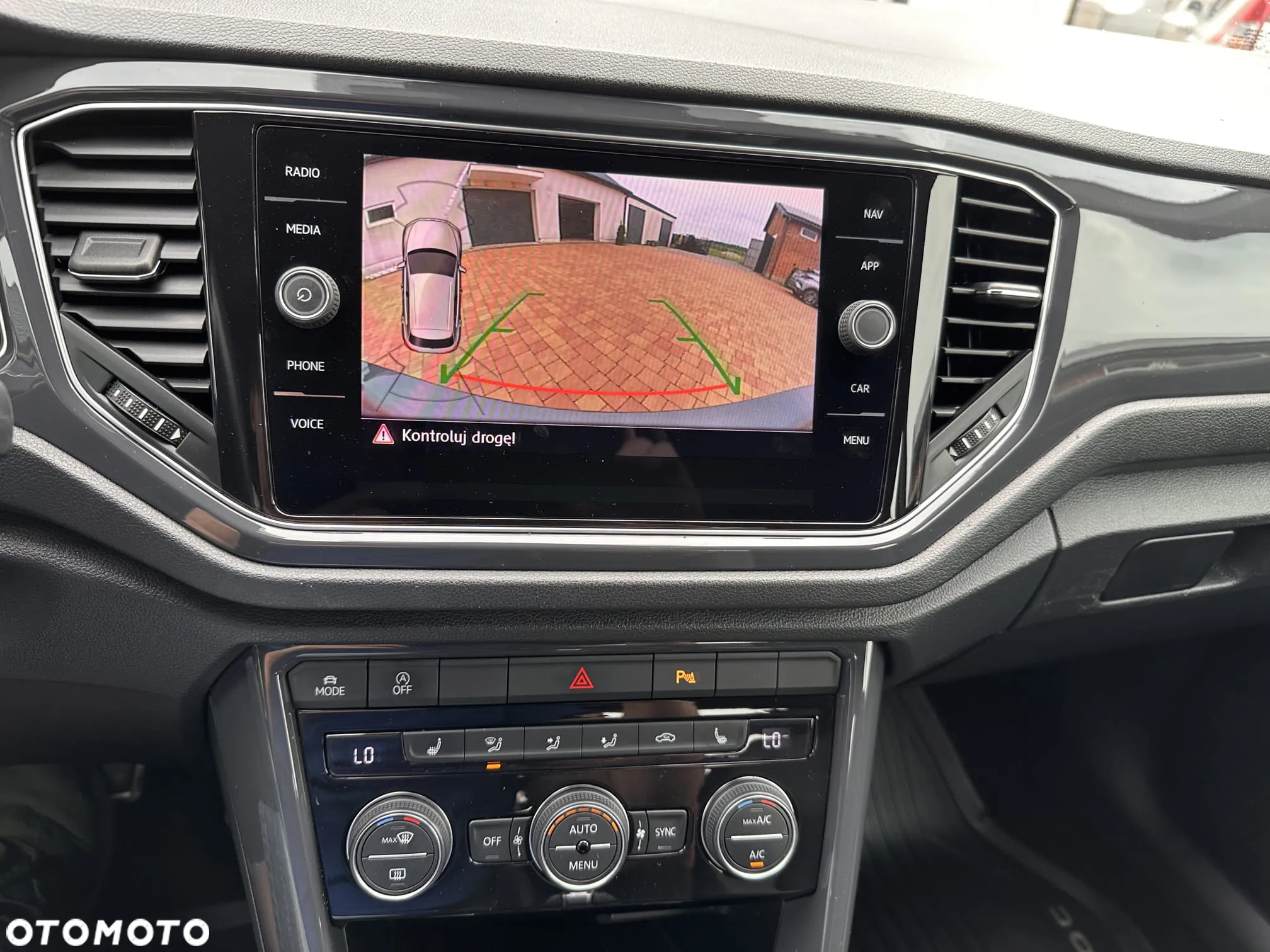 Volkswagen T-Roc 1.5 TSI R-Line Plus DSG - 39