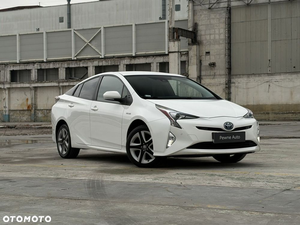 Toyota Prius - 1