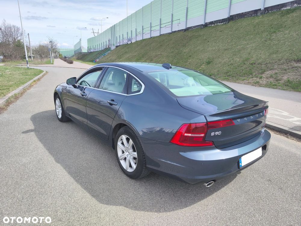 Volvo S90 D4 Momentum - 8