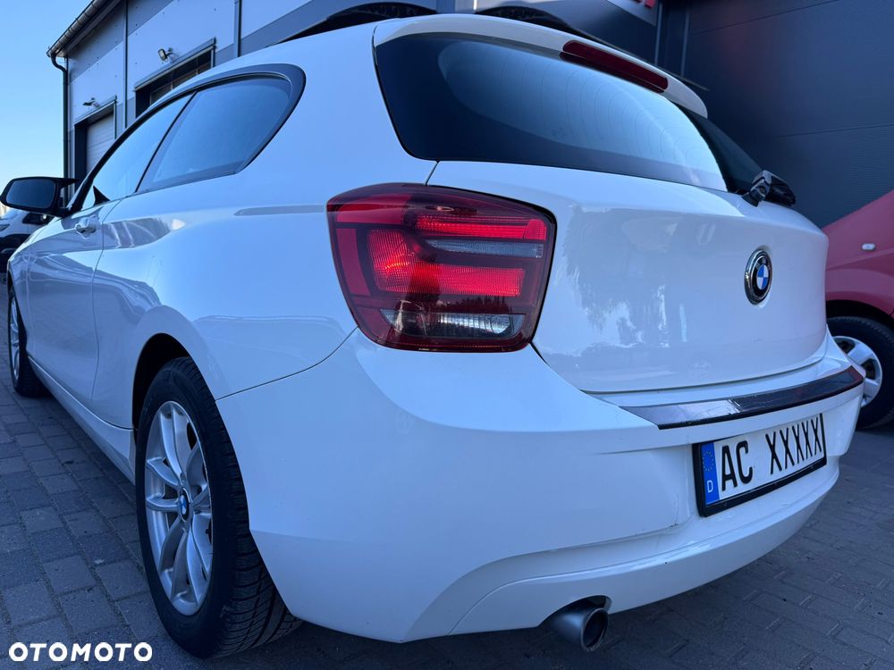 BMW Seria 1 118d - 28