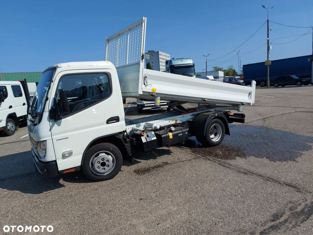 Mitsubishi FUSO Canter 3S13 Wywrotka 3W - 1