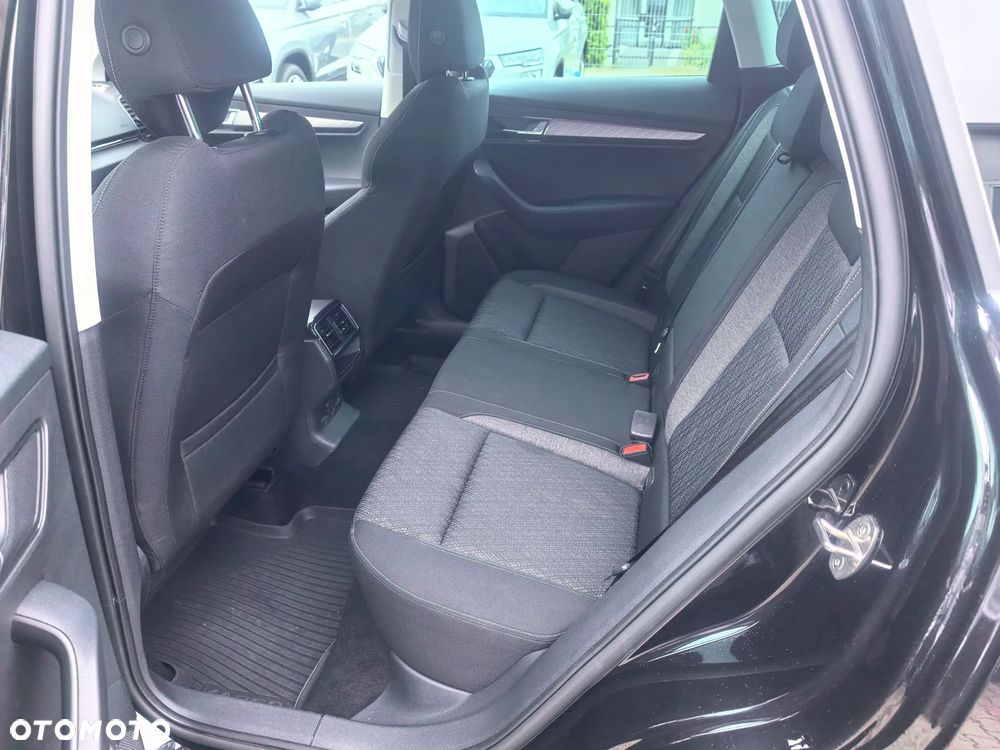 Skoda Karoq 1.5 TSI ACT GPF 4x2 Style DSG - 10