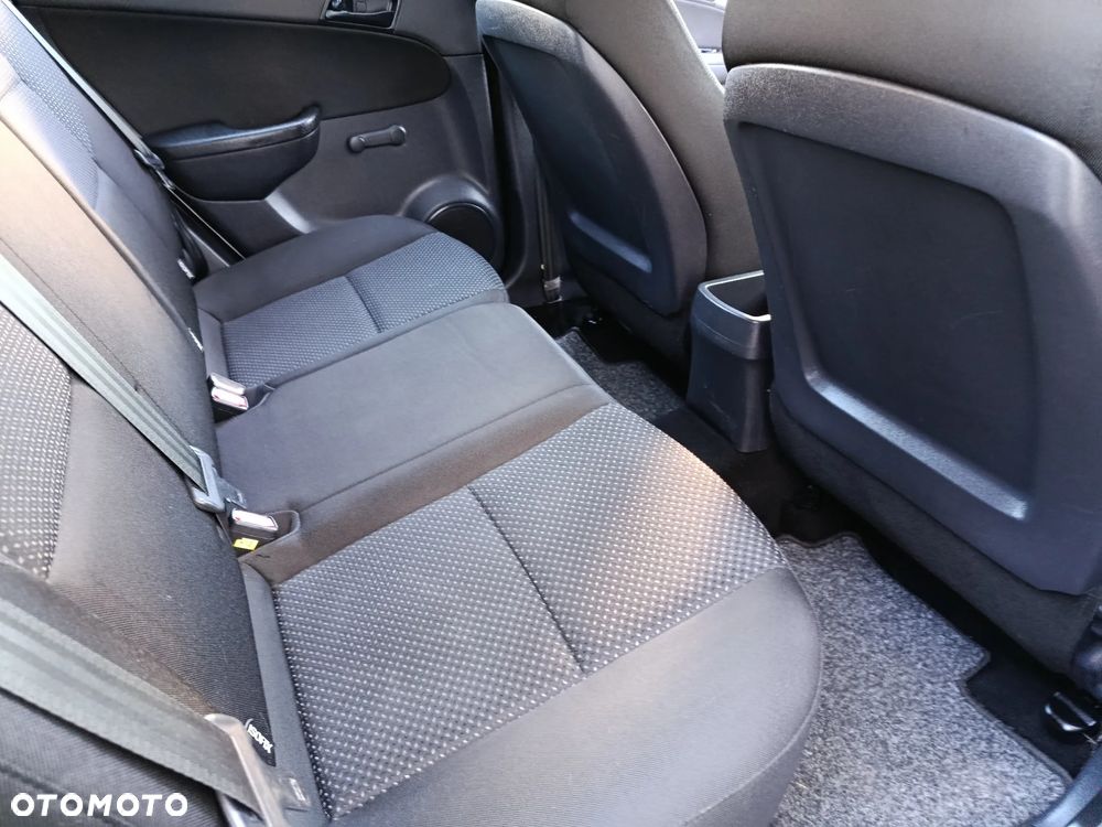 Hyundai i30 1.4 Blue Comfort - 33