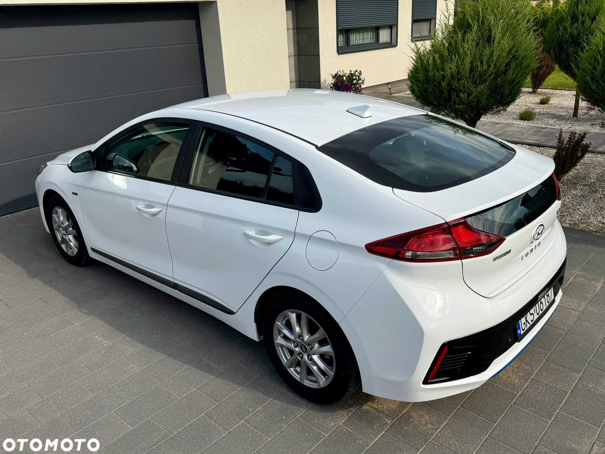Hyundai IONIQ Hybrid 1.6 GDI Premium - 20