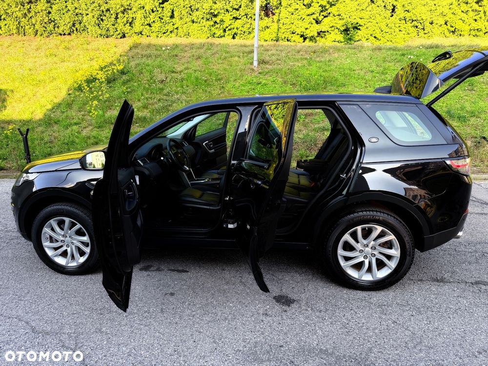 Land Rover Discovery Sport TD4 HSE Luxury - 16
