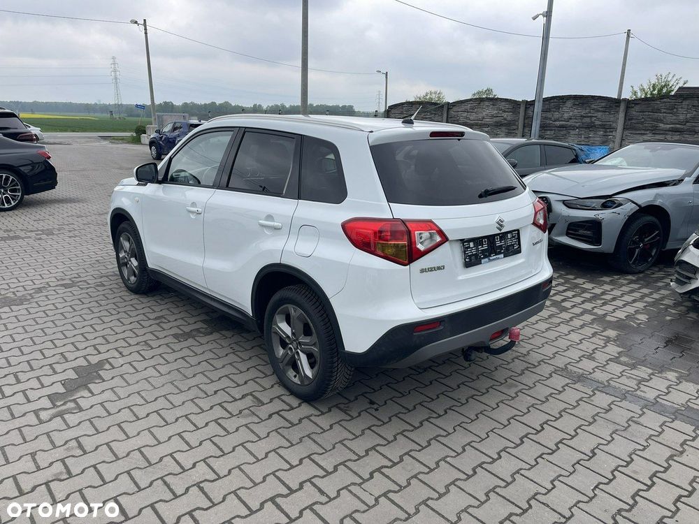 Suzuki Vitara 1.6 (4x2) Comfort - 2