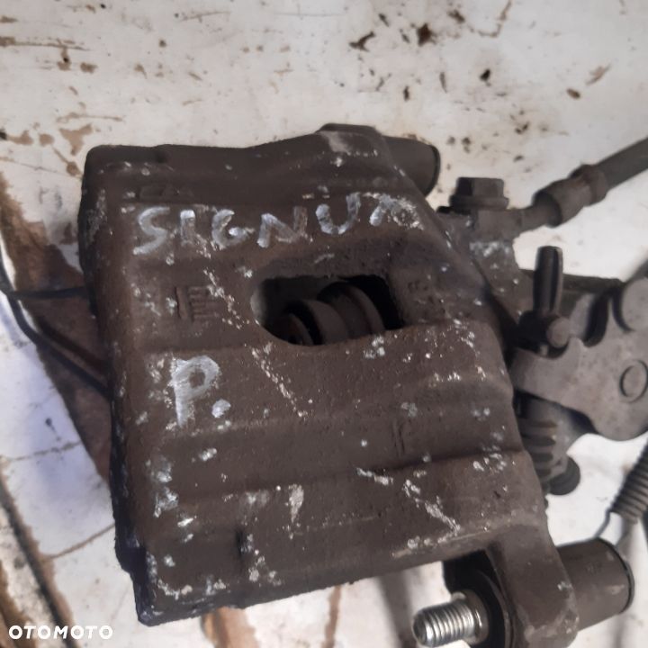 zacisk prawy signum vectra c - 1