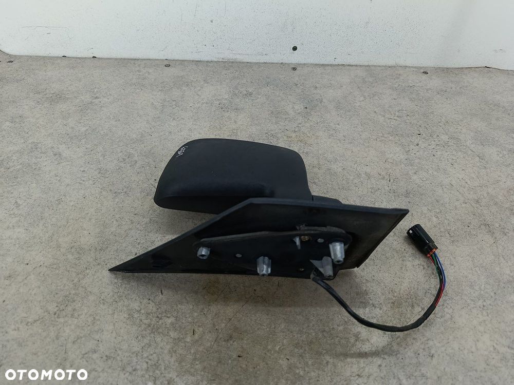 LUSTERKO LEWE FORD TOURNEO CONNECT I FL - 4