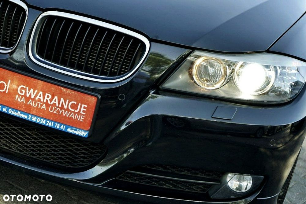 BMW Seria 3 318i - 13