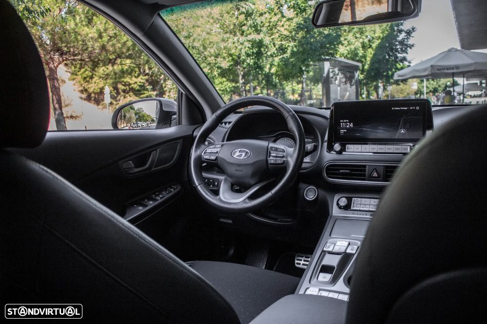 Hyundai Kauai Premium - 34