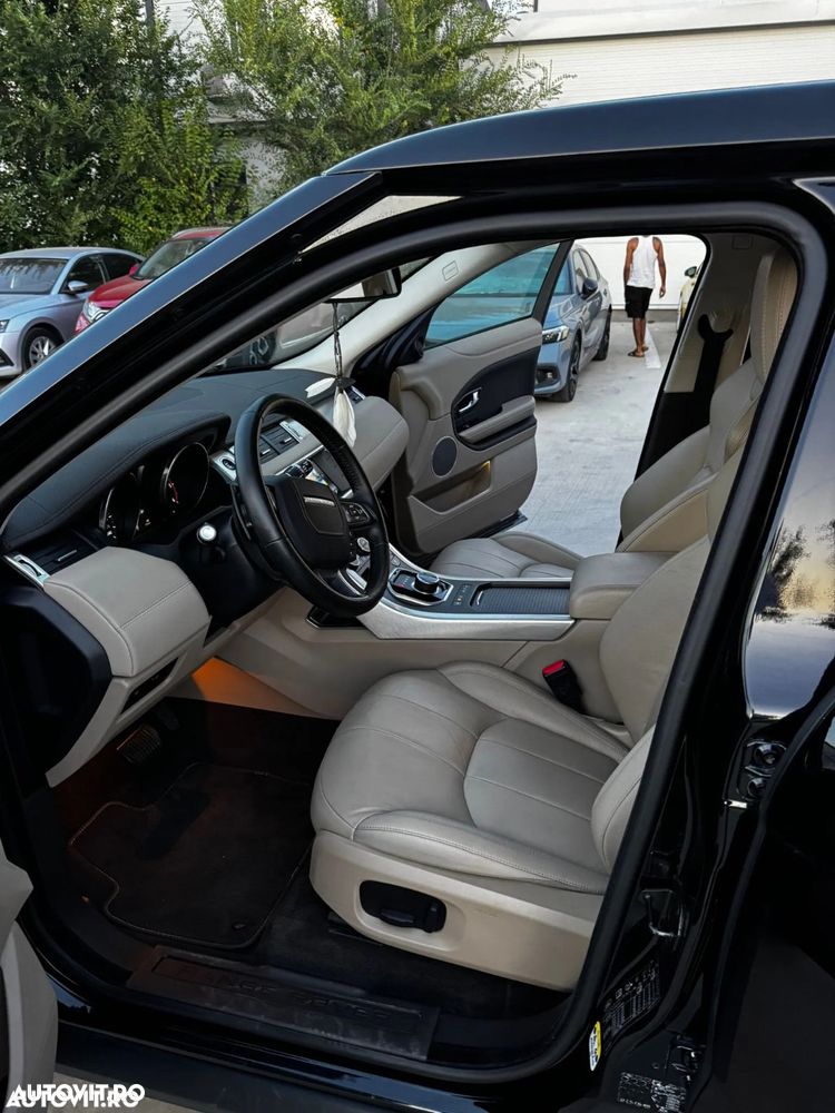 Land Rover Range Rover Evoque 2.0 D150 R-Dynamic - 2