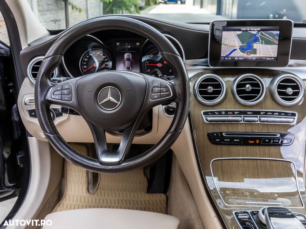 Mercedes-Benz C - 18