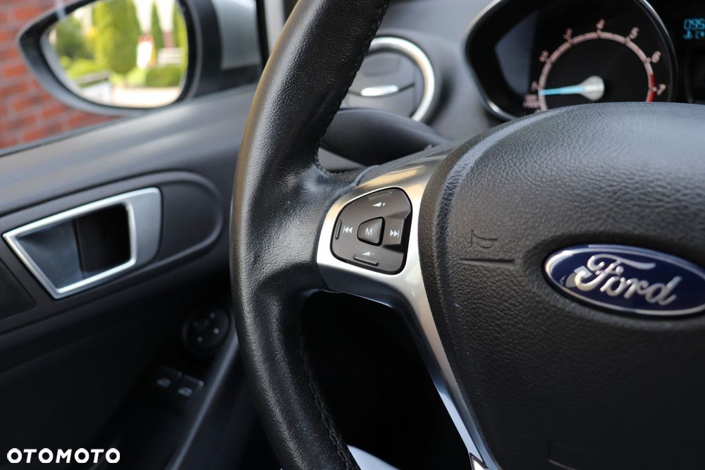 Ford Fiesta - 13
