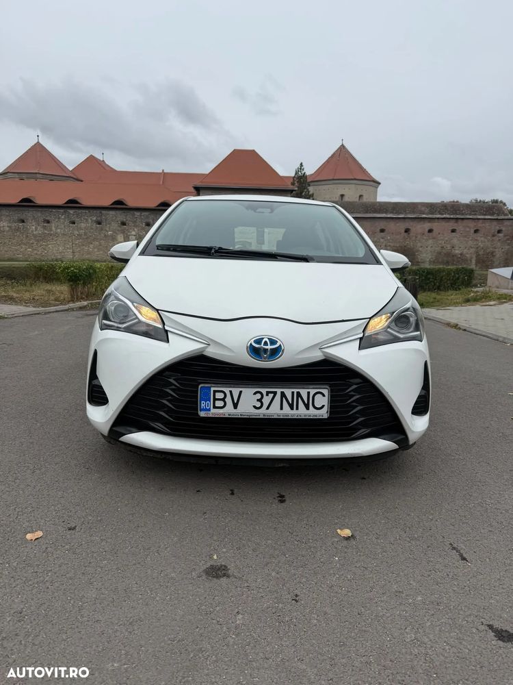 Toyota Yaris - 5