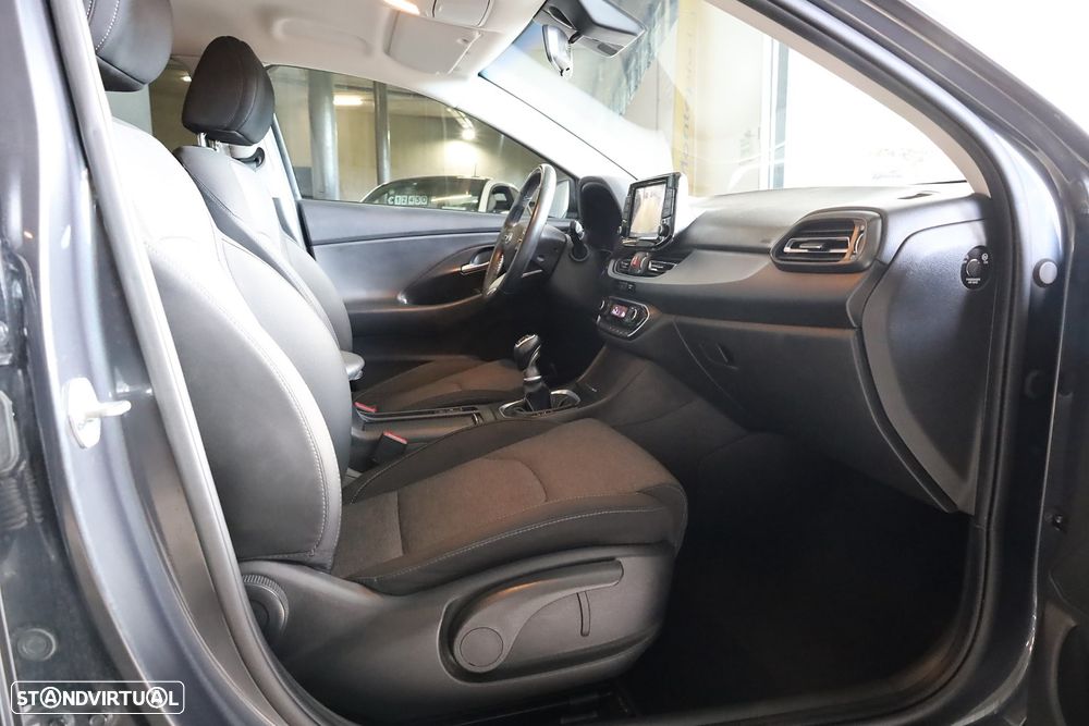 Hyundai i30 1.0 T-GDI Style Plus - 39