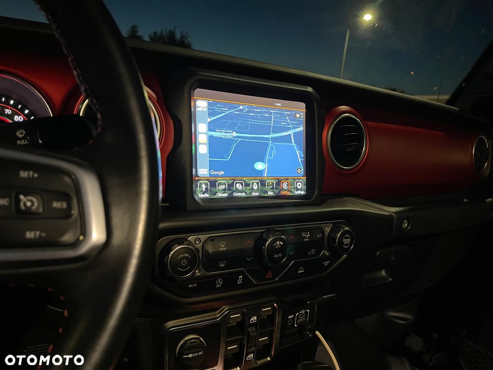 Jeep Gladiator - 16