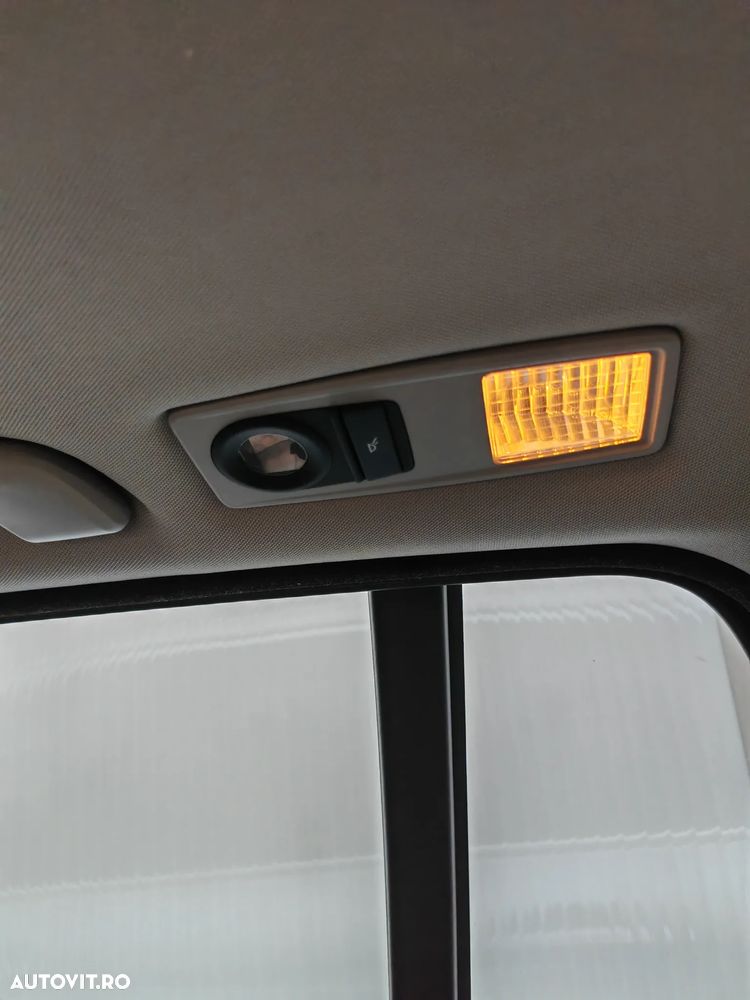 BMW Seria 5 535d xDrive Aut. Luxury Line - 28