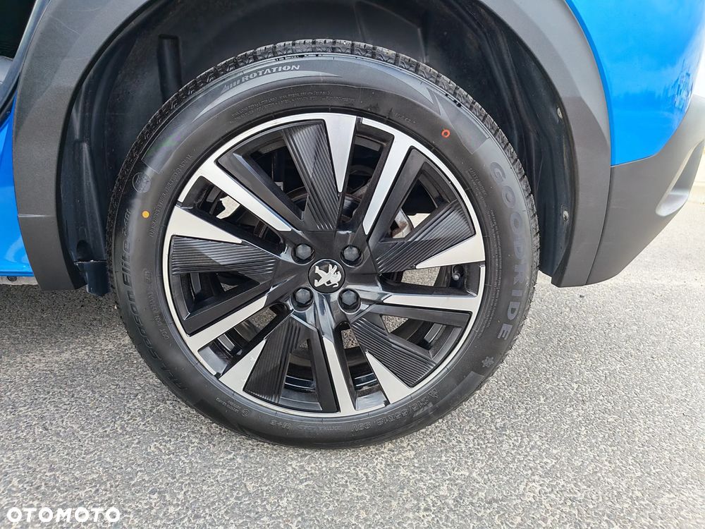 Peugeot 2008 - 9