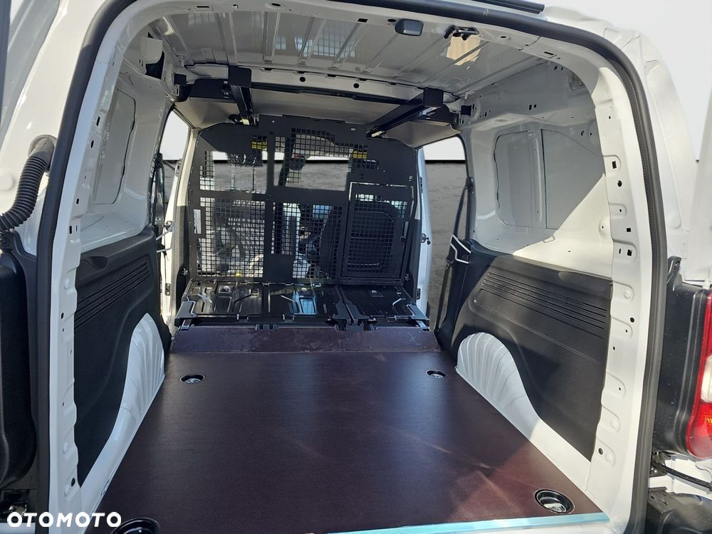 Peugeot Partner - 14