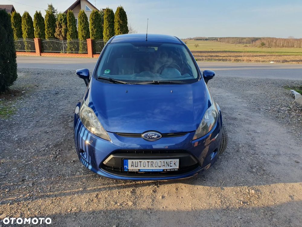 Ford Fiesta 1.25 Ambiente - 2