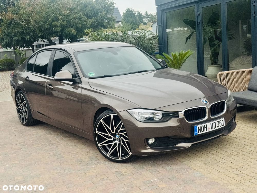 BMW Seria 3 316d DPF Edition Exclusive - 3