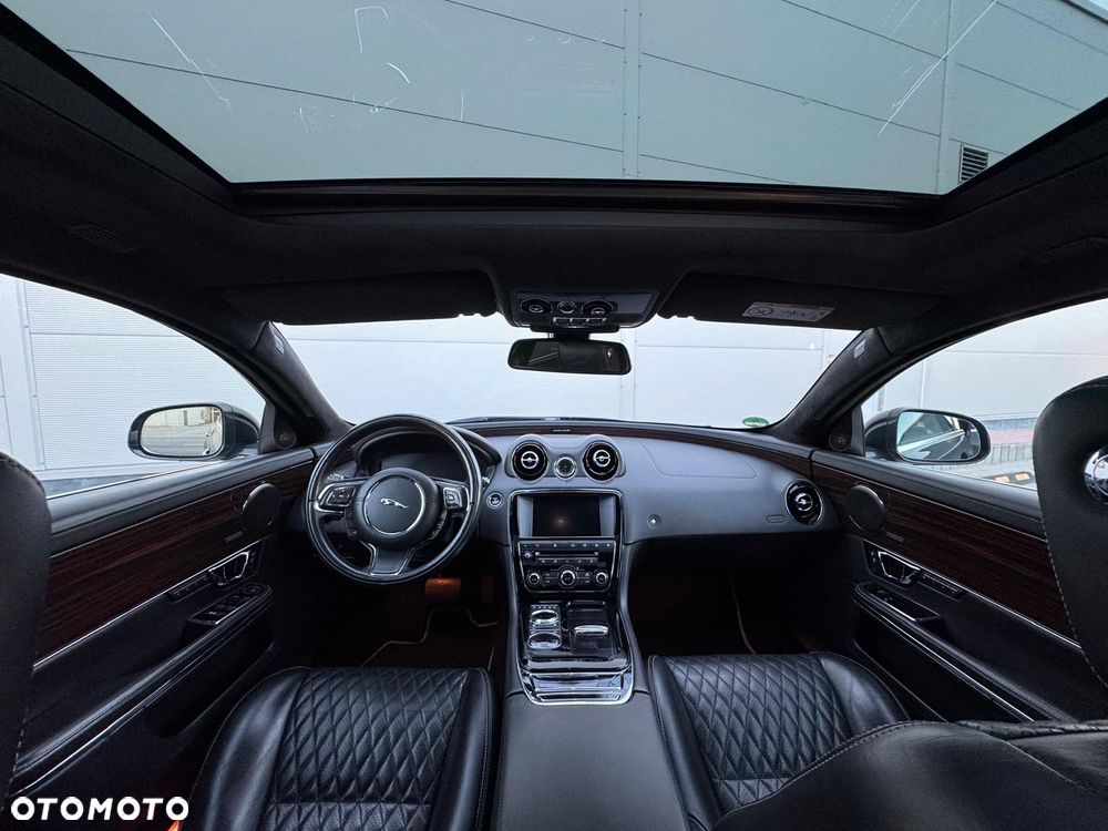 Jaguar XJ 3.0 V6 Diesel Portfolio - 9