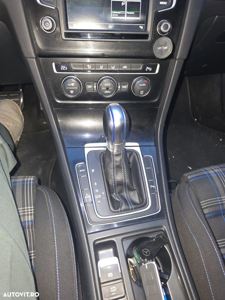 Volkswagen Golf 1.4 GTE Plug-In-Hybrid DSG - 9