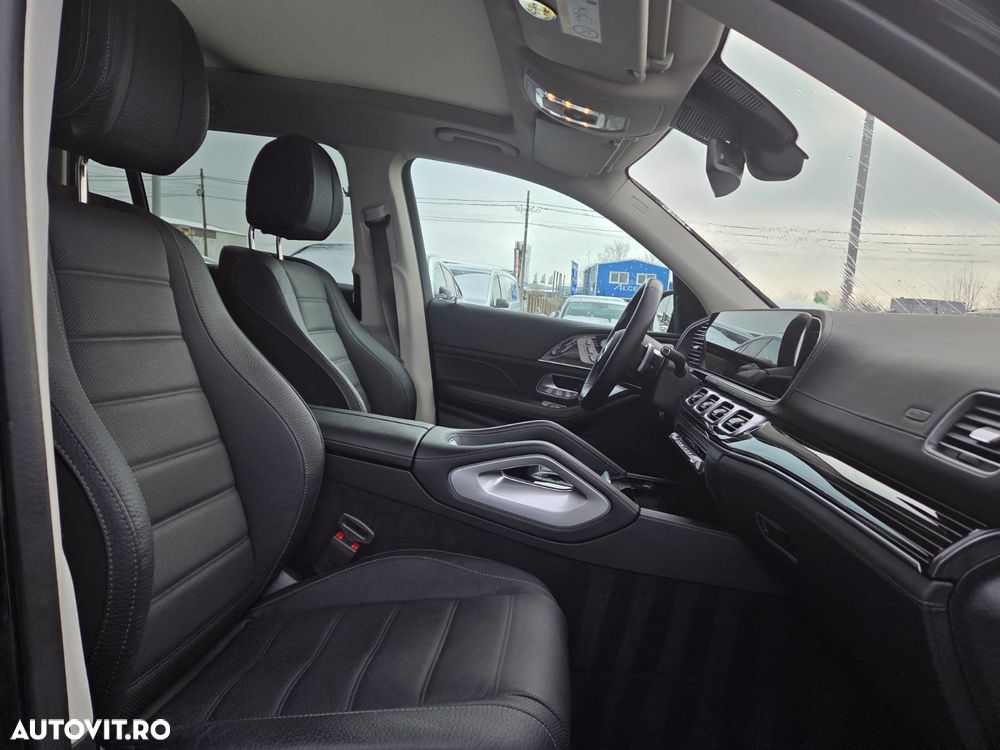 Mercedes-Benz GLS - 34