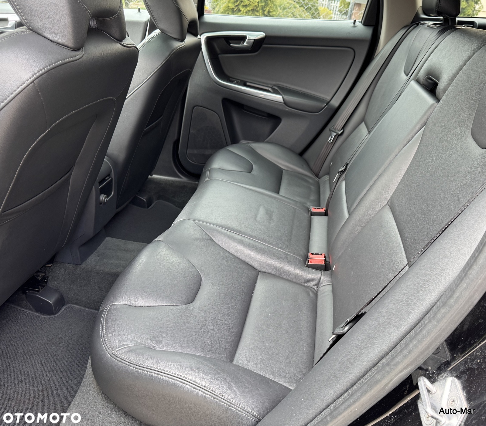 Volvo XC 60 D4 Geartronic Momentum - 13
