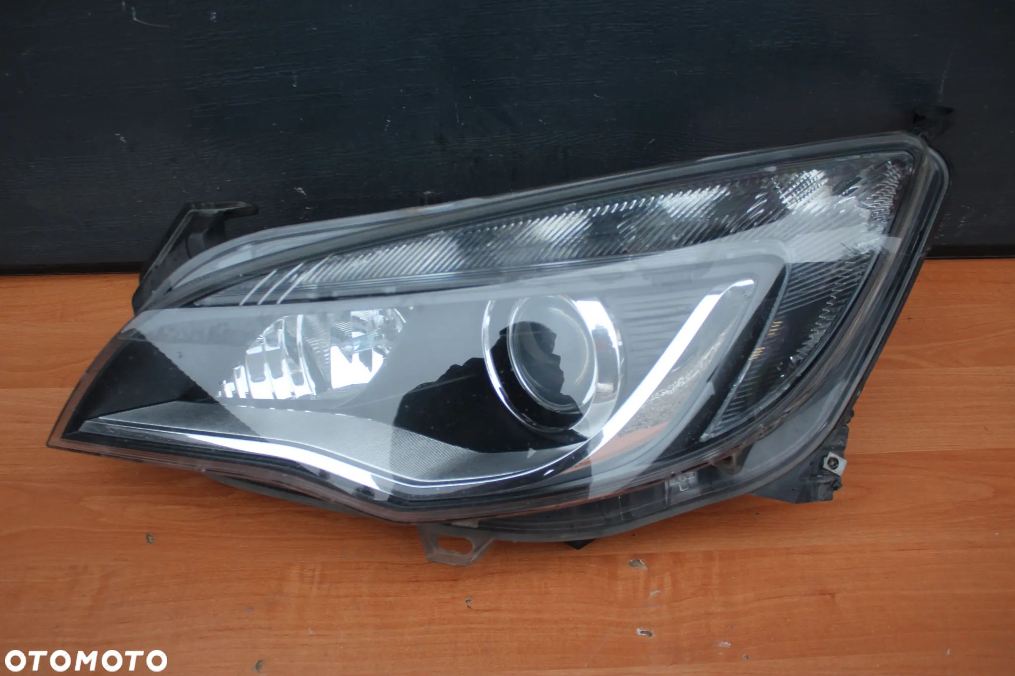LAMPA LEWA PRZEDNIA LEWY PRZÓD OPEL ASTRA J BI-XENON EUROPA DEMONTAŻ ORYGINAŁ PRZED LIFT PO LIFT 13253650 - 1