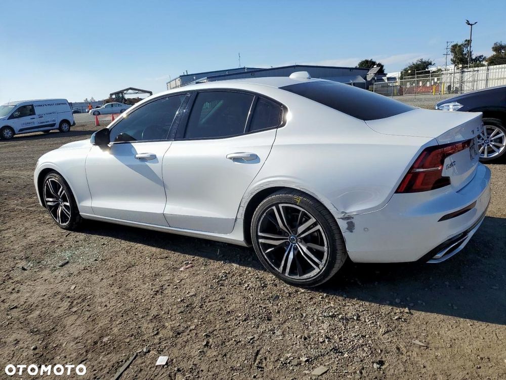 Volvo S60 - 5